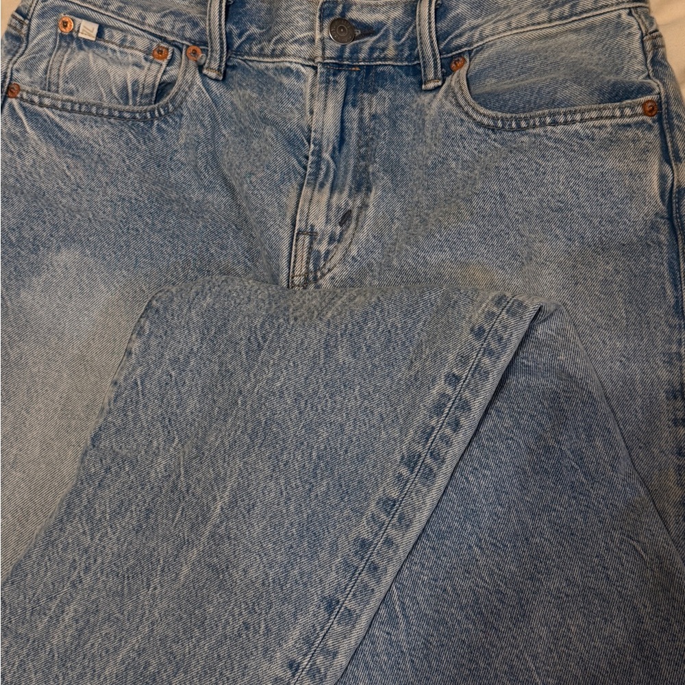 American Eagle Outfitters Light Blue Straight Leg Jeans